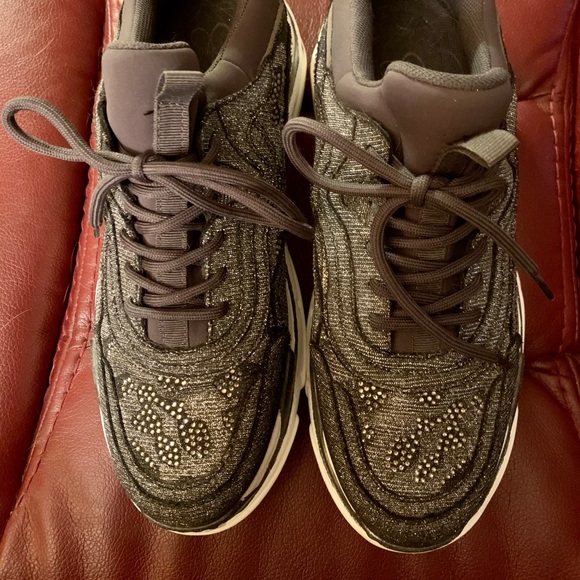 Jessica Simpson platform sneakers
